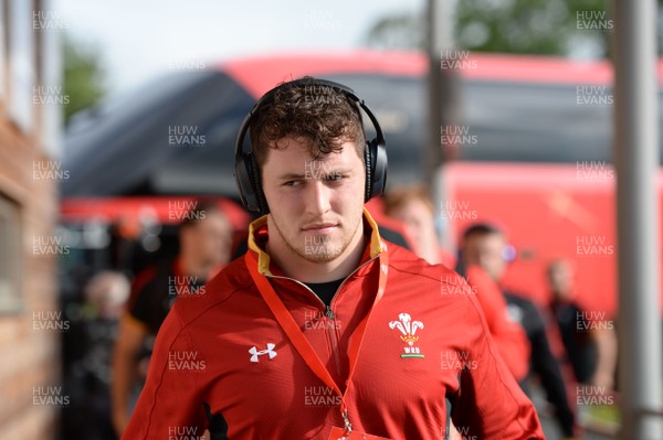 020617 - RGC 1404 v Wales XV - Ryan Elias