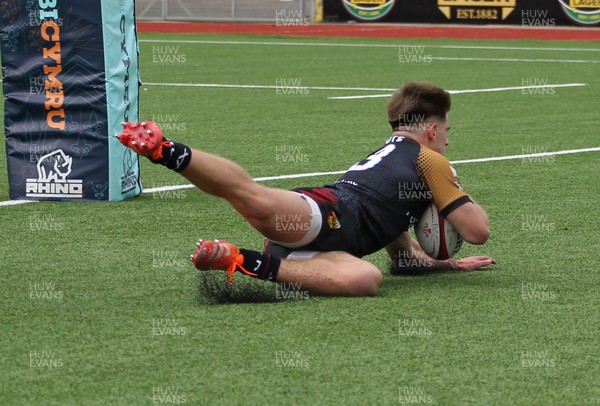 270925 - RGC v Llandovery - Super Rygbi Cymru (SRC) - Osian Llewellyn of RGC gets the try
