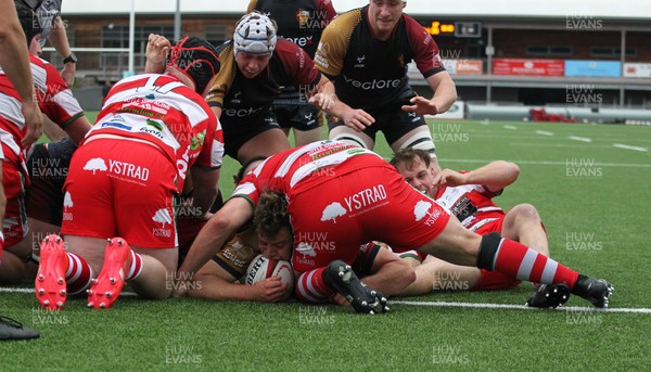 270925 - RGC v Llandovery - Super Rygbi Cymru (SRC) - Dafydd Thirsk of RGC gets the try