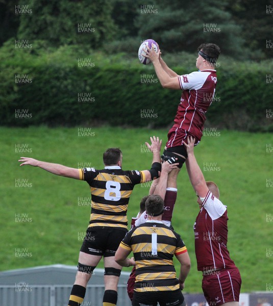 160923 - RGC v Newport - Indigo Group Premiership - Ilan Evans of RGC goes up for the ball in the line out