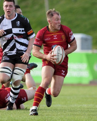 121019 - RGC v Pontypridd - Indigo Group Premiership -   Efan Jones of RGC makes a break