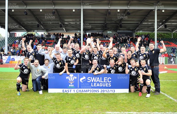 180513 - RGC 1404 v Rhydyfelin - SWALEC League 1 East - RGC 1404 celebrate winning the SWALEC League 1 East  title 