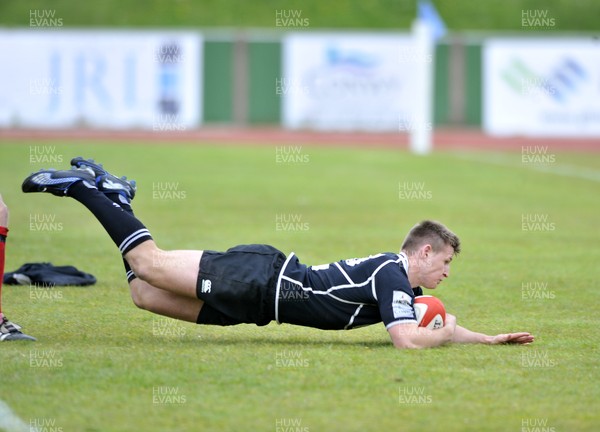 180513 - RGC 1404 v Rhydyfelin - SWALEC League 1 East - RGC (Black) take on Rhydyfelin (Red)