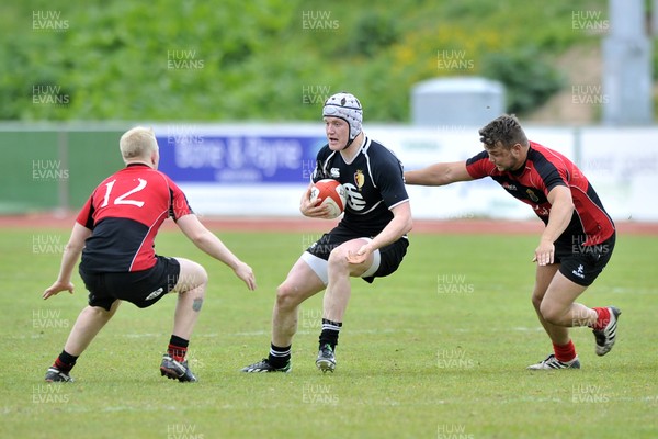 180513 - RGC 1404 v Rhydyfelin - SWALEC League 1 East - RGC (Black) take on Rhydyfelin (Red)