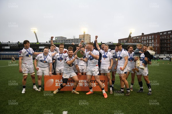 070326 - RGC v Swansea RFC - SRC plate Final - Swansea lift the plate at full time