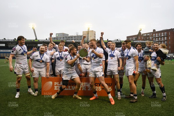070326 - RGC v Swansea RFC - SRC plate Final - Swansea lift the plate at full time