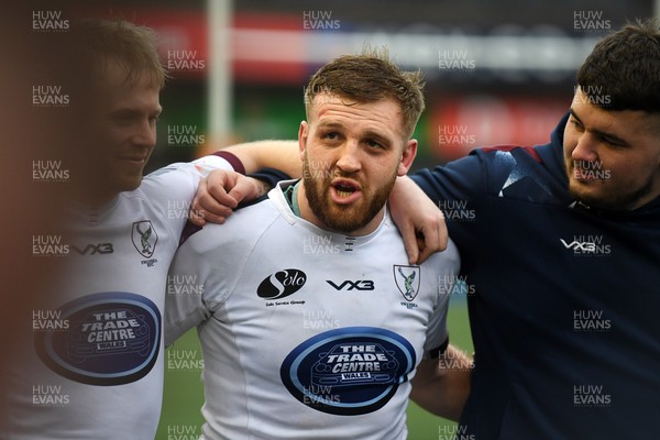 070326 - RGC v Swansea RFC - SRC plate Final - Swansea huddle at full time
