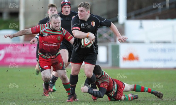 28  01 17 - RGC1404 v Dunvant RFC - National Cup - Evan Yardley of RGC is tackled by Tom Davies of Dunvant RFC