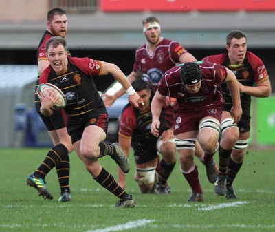 221218 - RGC1404 v Swansea - Principality Premiership -  Efan Jones of RGC makes a break