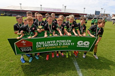 210525 - Rhymney Valley and Caerphilly District v Pembs Schools  - WSRU Junior Group - U11s DC Thomas Bowl Final - Rhymney Valley and Caerphilly District players celebrate lifting the trophy 