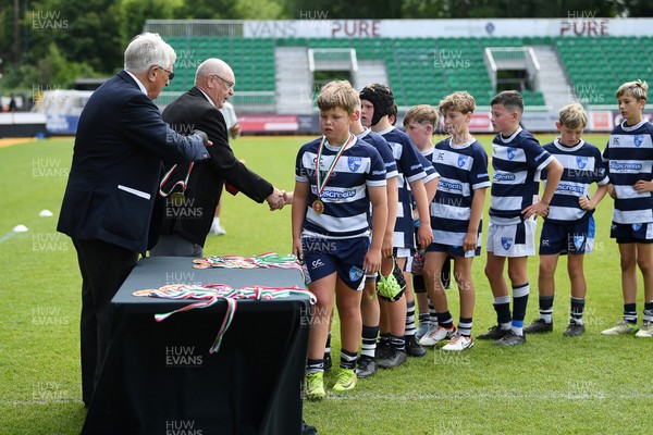 210525 - Rhymney Valley and Caerphilly District v Pembs Schools  - WSRU Junior Group - U11s DC Thomas Bowl Final - Pembs Schools collect their medals at full time