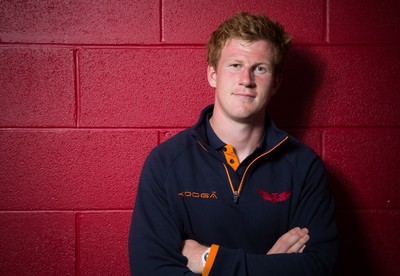 300816 -    Scarlets Rhys Patchell at Parc y Scarlets