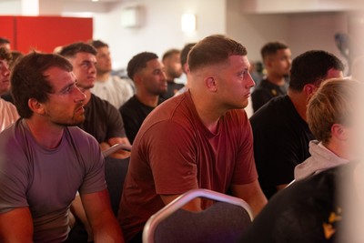 110625 - WRU - Richard Parkes speaks to Welsh team at the Vale Resort - Ben Carter watches Parkes speak