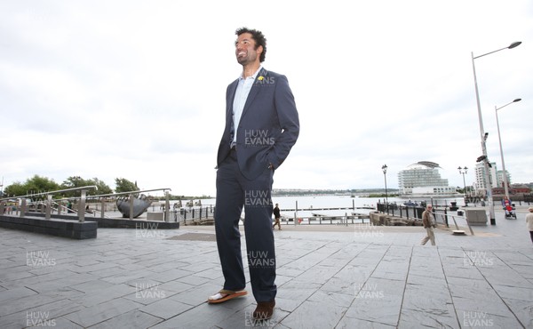 19.07.11 - Richard Parks 737 Challenge Homecoming event, Senedd, Cardiff Former Welsh rugby player Richard Parks arrives back in Cardiff for a reception at the Senedd after completing his 737 Challenge. 