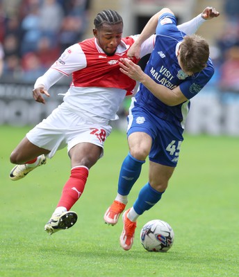 040524 - Rotherham United v Cardiff City - Sky Bet Championship - Cian Askford of Cardiff takes the ball from Sebastian Revan of Rotherham United