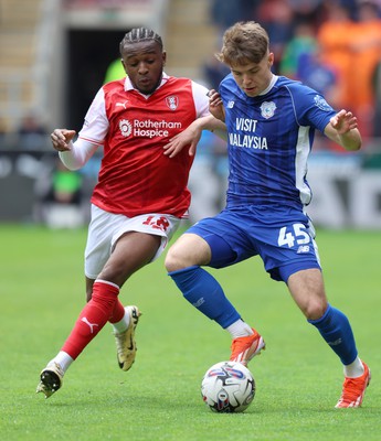 040524 - Rotherham United v Cardiff City - Sky Bet Championship - Cian Askford of Cardiff takes the ball from Sebastian Revan of Rotherham United