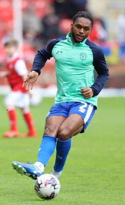 040524 - Rotherham United v Cardiff City - Sky Bet Championship - Mahlon Romeo of Cardiff warm up