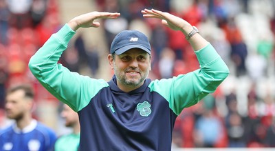 040524 - Rotherham United v Cardiff City - Sky Bet Championship - Manager Erol Bulut of Cardiff salutes the travelling fans at the end of the match