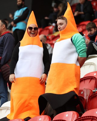 040524 - Rotherham United v Cardiff City - Sky Bet Championship - Cardiff fans