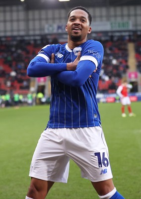 070226 - Rotherham United v Cardiff City - Sky Bet League 1 - Chris Willock of Cardiff celebrates scoring the 2nd Cardiff goal