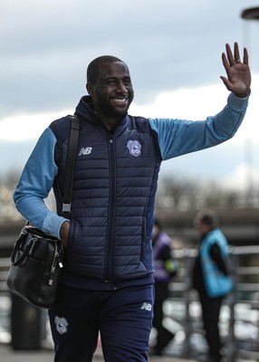 180323 - Rotherham United v Cardiff City - Sky Bet Championship - Cardiff’s Sol Bamba arrives at The New York Stadium