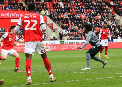 180323 - Rotherham United v Cardiff City - Sky Bet Championship - Jaden Philogene-Bidace of Cardiff scores his sides first goal of the match