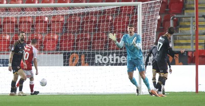 201026 - Rotherham United v Newport County - Sky Bet League 2 - A furious Goalkeeper Jordan Wright of Newport berates the team for letting in the 2nd goal giving him no cover