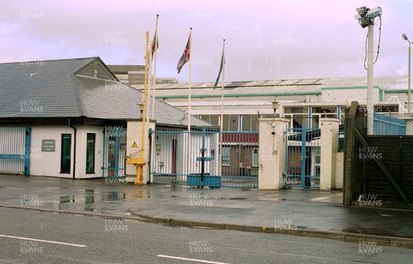 200195 - Royal Ordnance Factory in Llanishen, Cardiff 