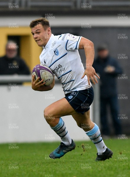 161119 - Rugby Calvisano v Cardiff Blues - European Challenge Cup -  Jarrod Evans of Blues 