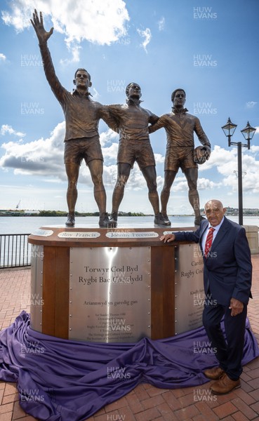 190723 - Cardiff Bay Rugby Codebreakers Statue Unveiling - Rugby league legend Billy Boston during the unveiling of a statue in Cardiff Bay to celebrate the achievements of rugby players from Cardiff Bay who joined rugby league teams