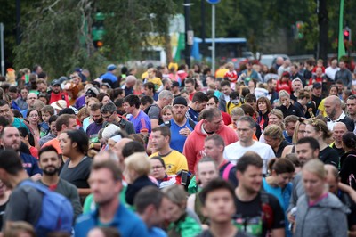 051019 - Run4Wales - Cardiff Half Marathon Festival of Running outside the City Hall - 