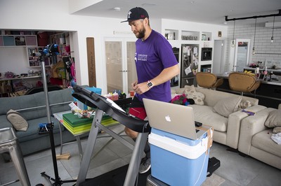 Ryan Jones Attempts to run 100 Miles in his Kitchen 240420