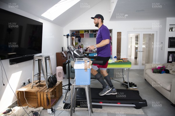 240420 -  Former Wales rugby captain Ryan Jones attempts to run 100 miles on a treadmill in his kitchen at home in Swansea This follows Jones running a marathon in his garden and cycling 100 miles on an exercise bike all to raise money for the NHS  https://wwwjustgivingcom/fundraising/ryan-joneskitchentreadmill100