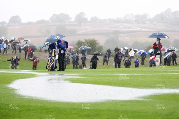 01.10.10.. Ryder Cup 2010, Celtic Manor, Newport, south Wales -  Water on the first fairway 