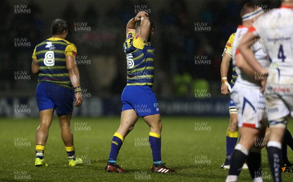 091217 - Sale Sharks v Cardiff Blues - European Rugby Challenge Cup - Dejected Kirby Myhill of Cardiff Blues