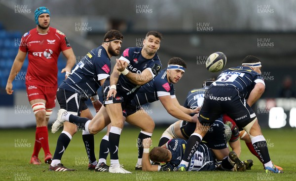 210117 - Sale Sharks v Scarlets - European Rugby Champions Cup - Mike Phillips of Sale Sharks by Chris Fairweather/Huw Evans Agency