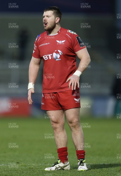 210117 - Sale Sharks v Scarlets - European Rugby Champions Cup - Rob Evans of Scarlets by Chris Fairweather/Huw Evans Agency