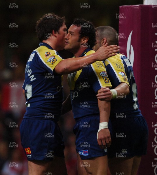 06.05.07 -Salford City Reds v Warrington Wolves Warrington's Jon Clarke is congratulated after scoring try 