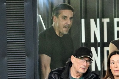 010926 - Salford City v Newport County - Sky Bet League 2 - Gary Neville in attendance 