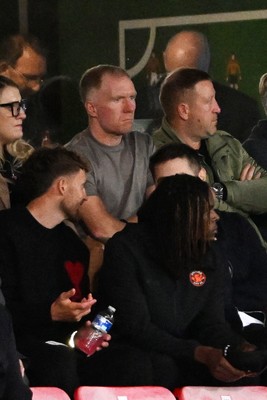010926 - Salford City v Newport County - Sky Bet League 2 - Paul Scholes in attendance 