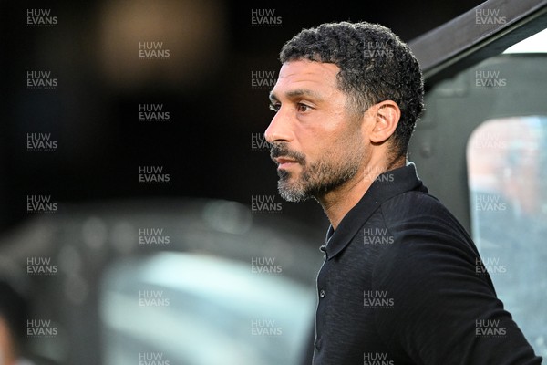 010926 - Salford City v Newport County - Sky Bet League 2 - Newport County Head Coach, Hayden Mullins