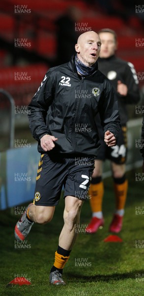 151220 - Salford City v Newport County - Sky Bet League 2 - Kevin Ellison of Newport County warms up