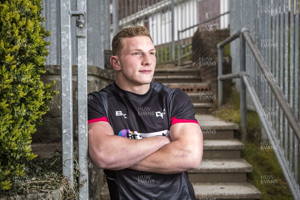 280416 - Picture shows Sam Underhill, at the Ospreys training ground at Llandarcy, South Wales