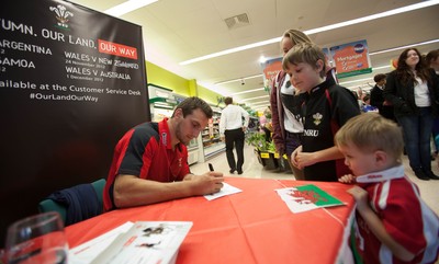 260812 - Wales Rugby captain Sam Warburton attends a signing session at TESCOS in Penarth Marina