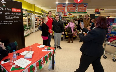260812 - Wales Rugby captain Sam Warburton attends a signing session at TESCOS in Penarth Marina