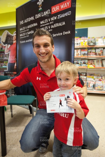 260812 - Wales Rugby captain Sam Warburton attends a signing session at TESCOS in Penarth Marina