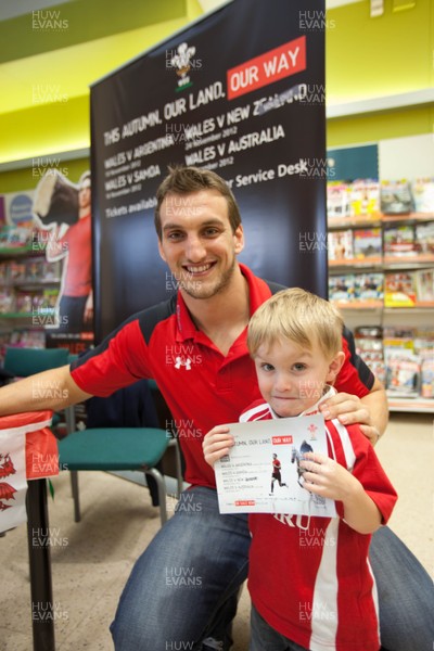 260812 - Wales Rugby captain Sam Warburton attends a signing session at TESCOS in Penarth Marina