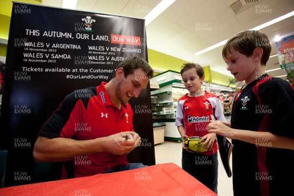 260812 - Wales Rugby captain Sam Warburton attends a signing session at TESCOS in Penarth Marina