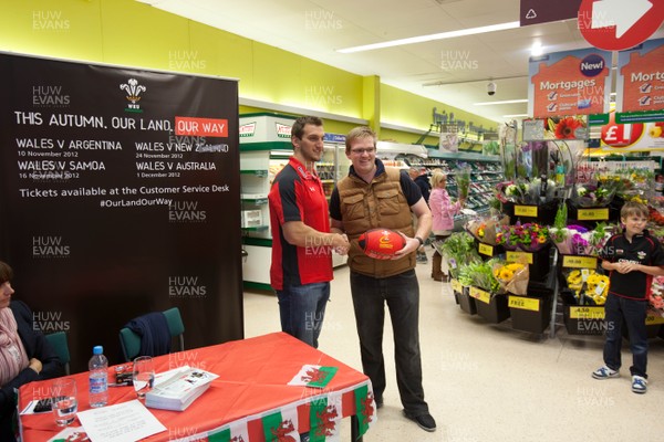 260812 - Wales Rugby captain Sam Warburton attends a signing session at TESCOS in Penarth Marina