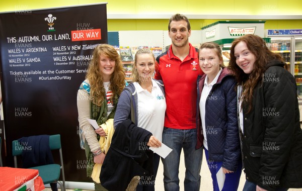 260812 - Wales Rugby captain Sam Warburton attends a signing session at TESCOS in Penarth Marina